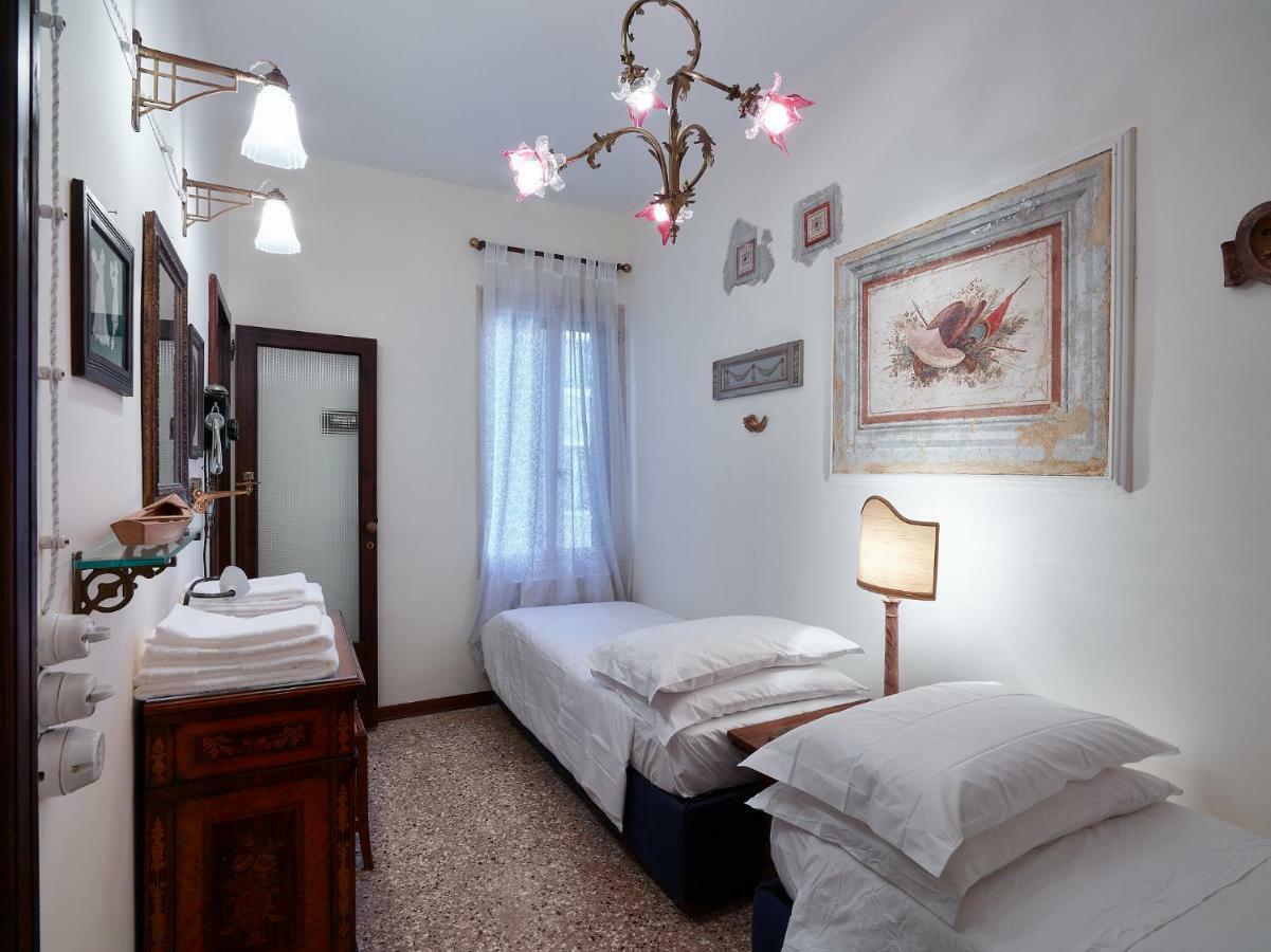 Palazzo Morosini Brandolin Dimora Romantica Venedig Exteriör bild