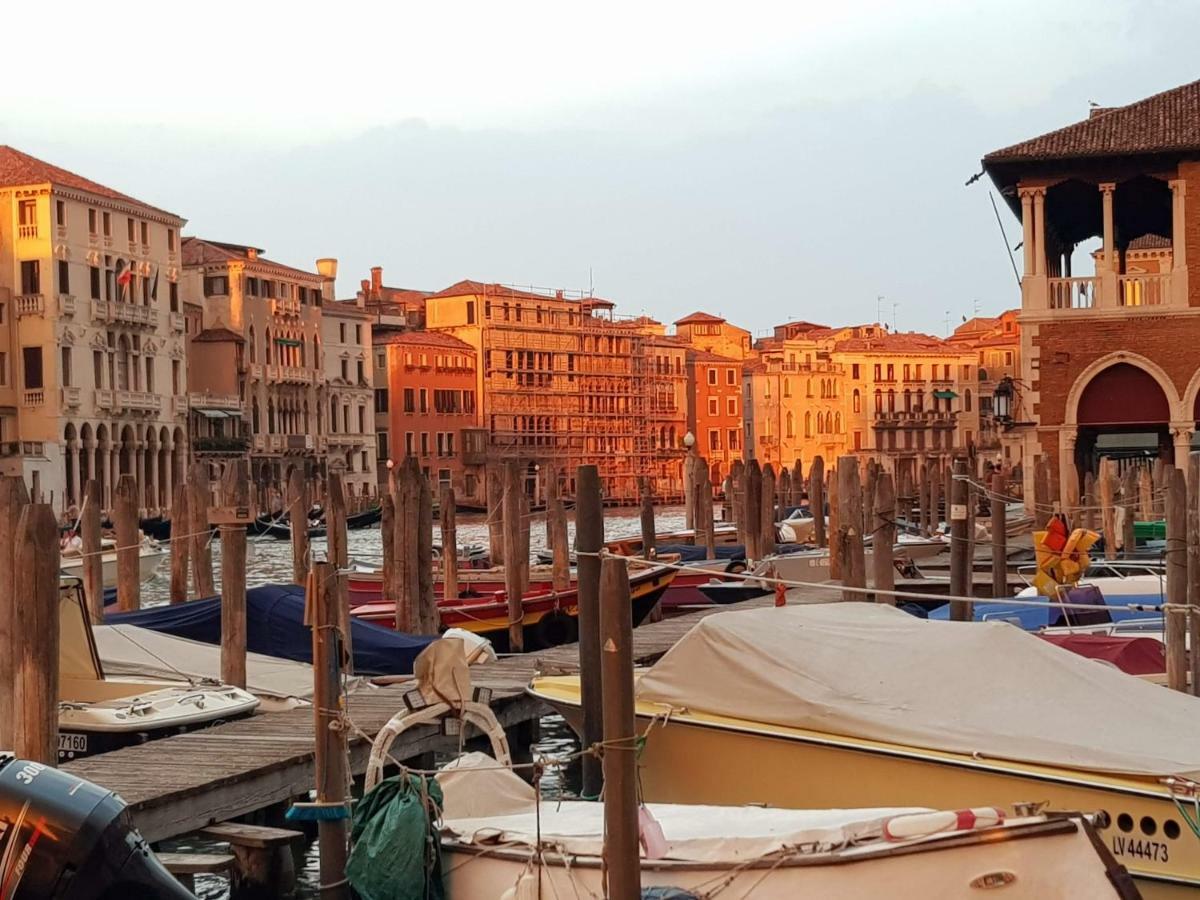 Palazzo Morosini Brandolin Dimora Romantica Venedig Exteriör bild